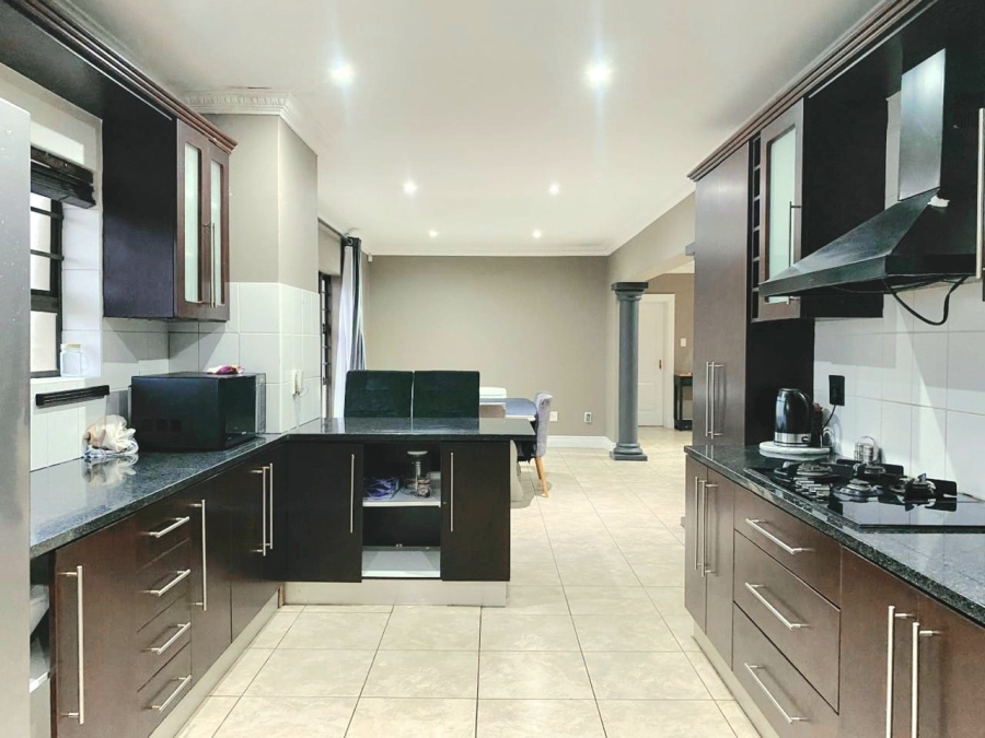 To Let 3 Bedroom Property for Rent in Lovemore Heights Estate Eastern Cape